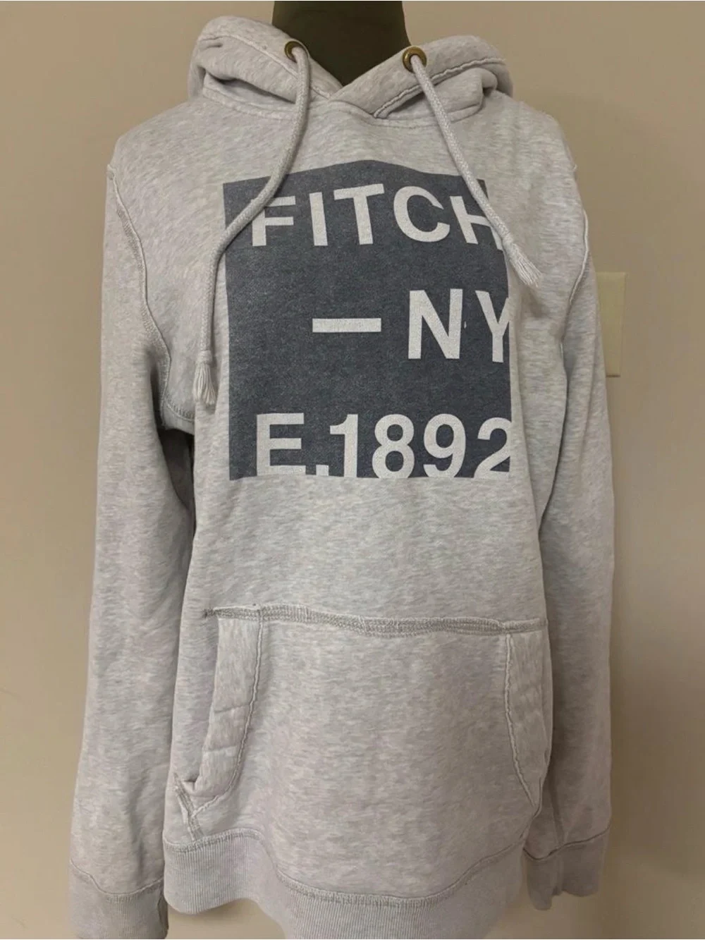 Abercrombie & Fitch Gray Heather Hoodie size M men’s